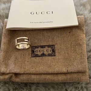 Gucci  Vintage Silver Women's Modern Ring EUC, European size 10 US 5